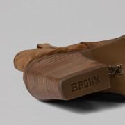 Mulher das botas de camurça Bronx New-Kole